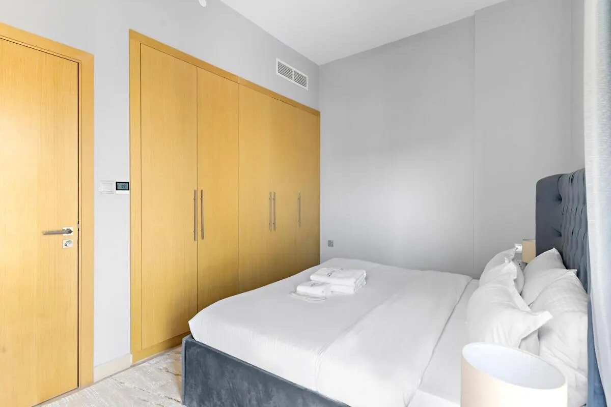 Spacious & Modern 3Br With Maids Room Townhouse At Souk Warsan F Dubai