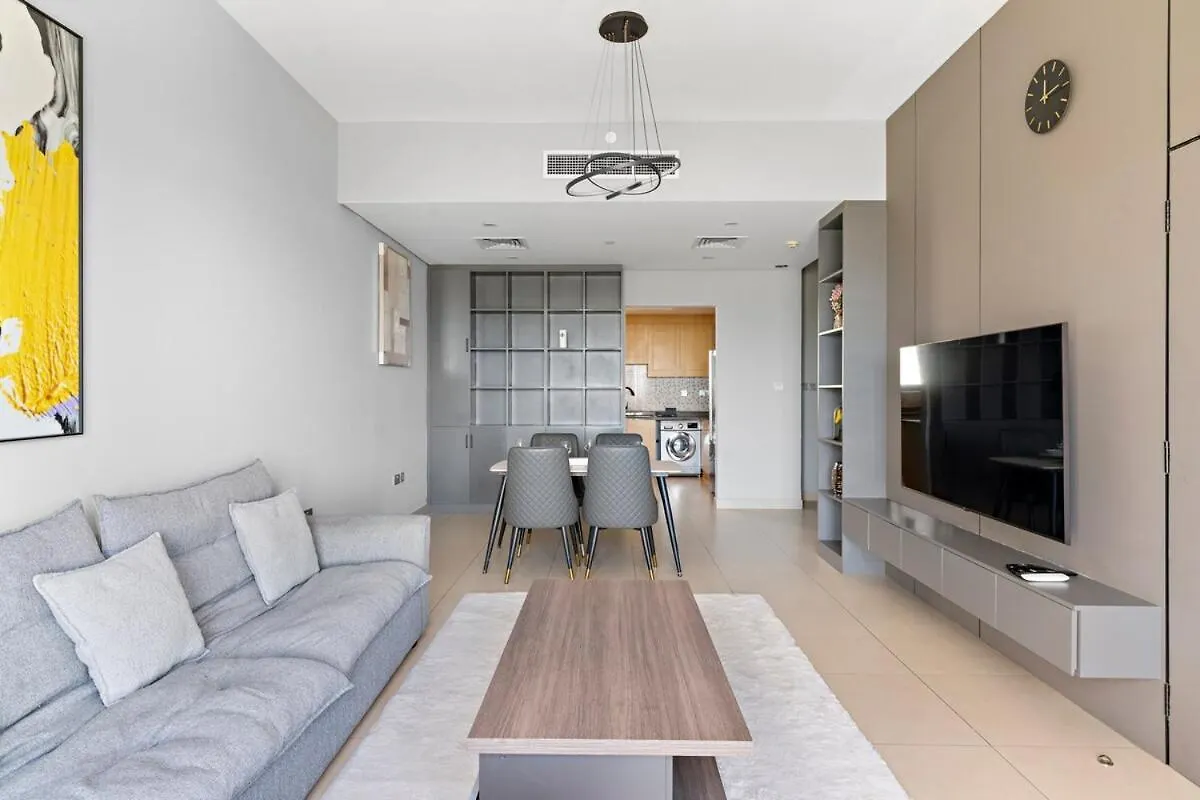 Spacious & Modern 3Br With Maids Room Townhouse At Souk Warsan F Dubai