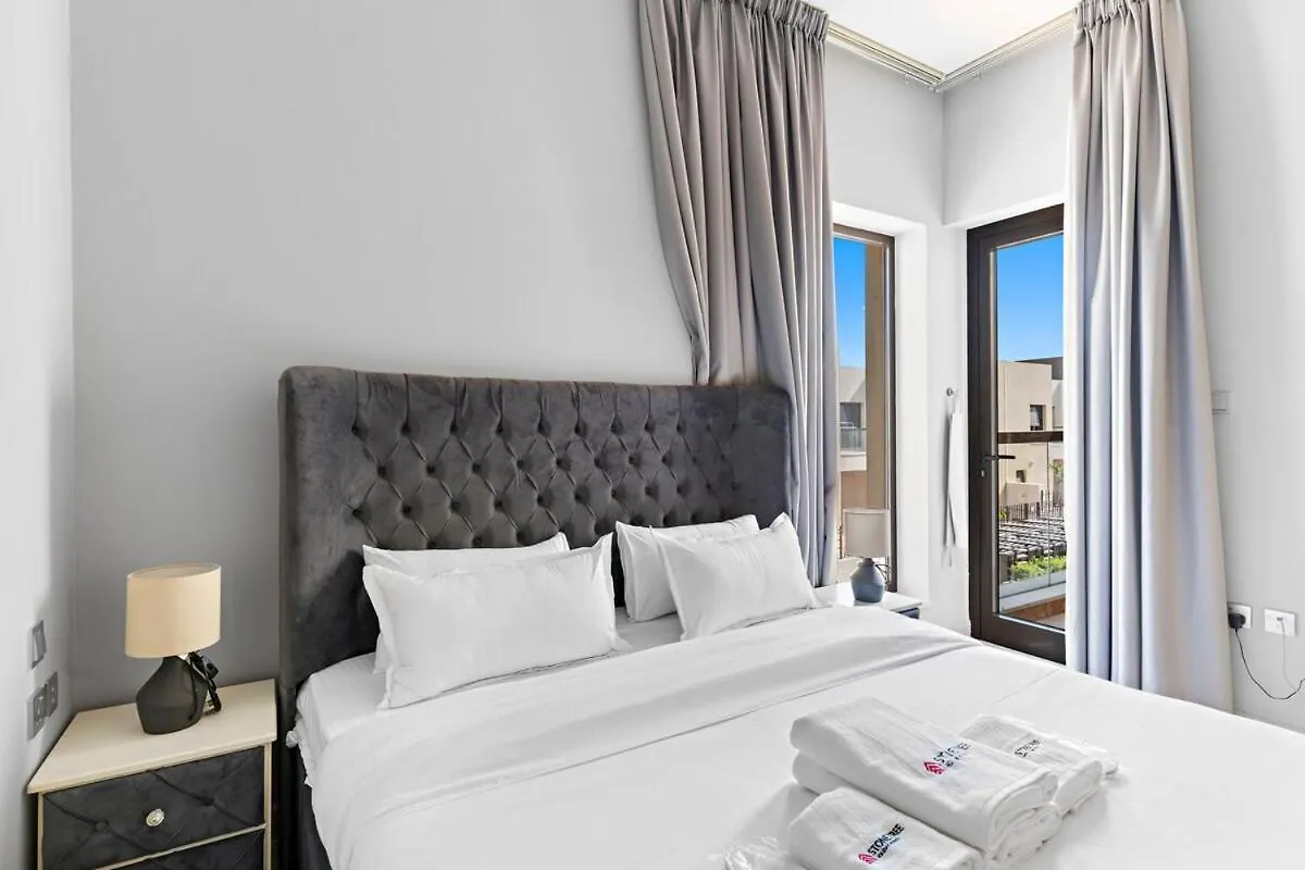 Spacious & Modern 3Br With Maids Room Townhouse At Souk Warsan F Dubai 0*,